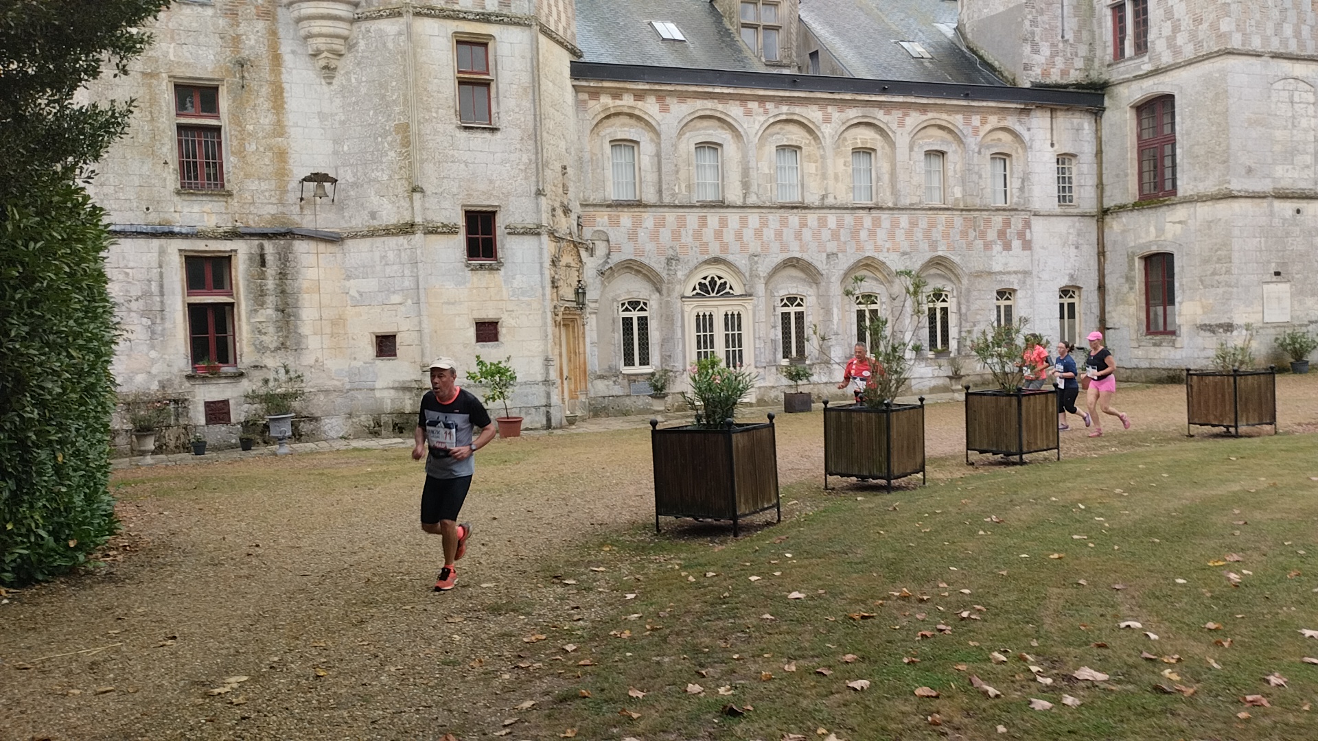 run2k chateau
